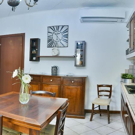 Fontana Oasis Apartments 카스텔누보델가다 외부 사진