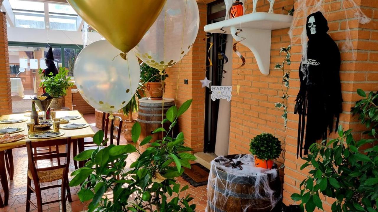 Fontana Oasis Apartments 카스텔누보델가다 외부 사진