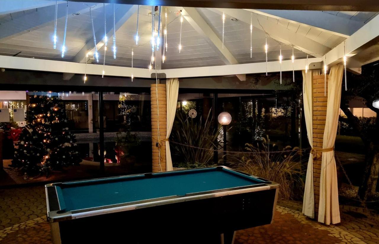 Fontana Oasis Apartments 카스텔누보델가다 외부 사진
