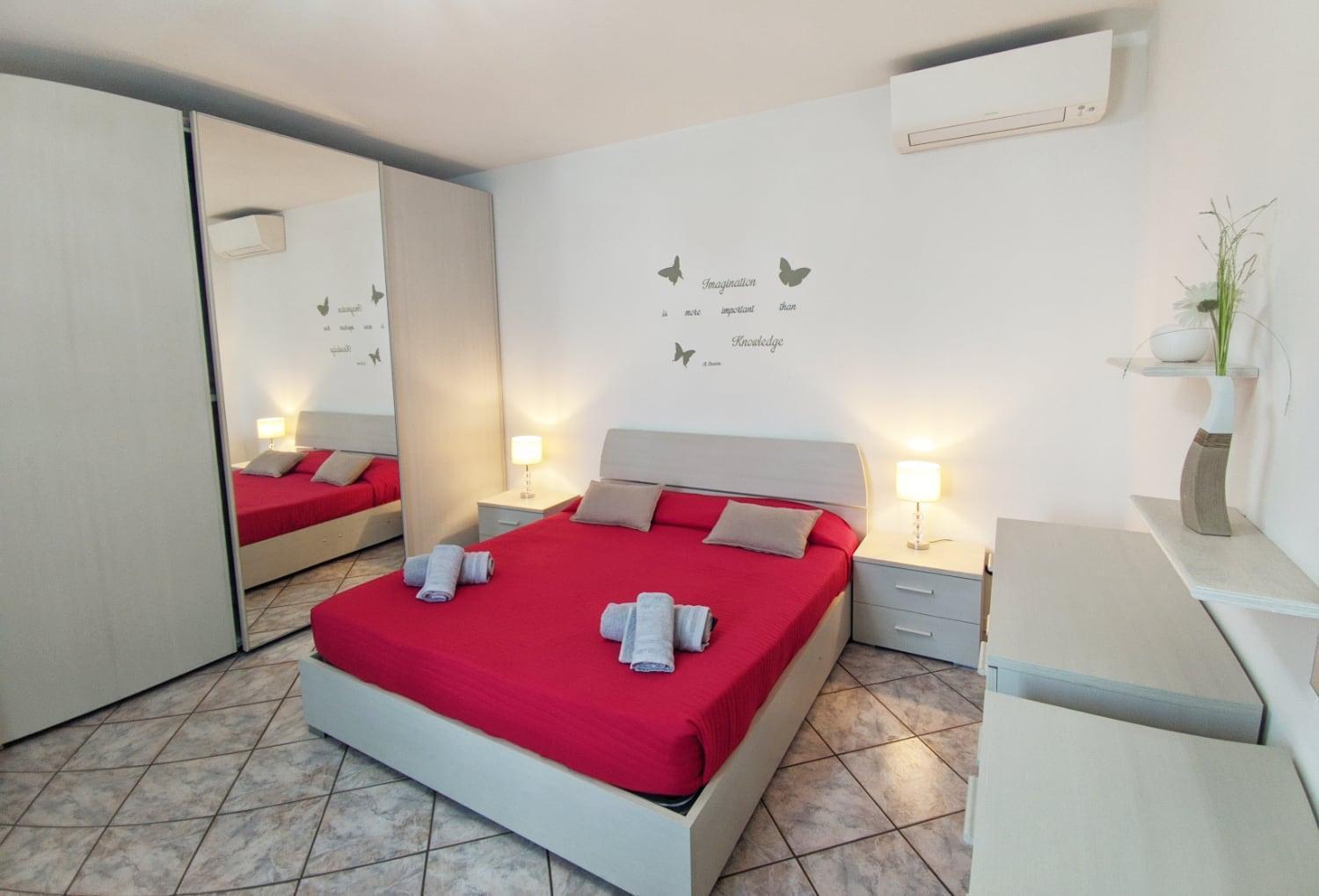 Fontana Oasis Apartments 카스텔누보델가다 객실 사진