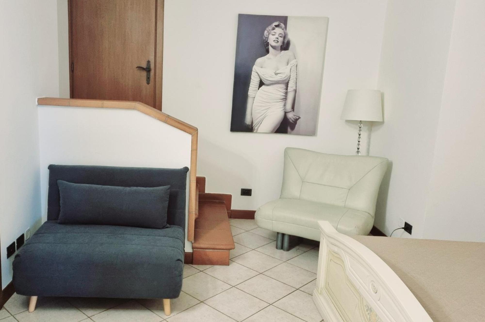Fontana Oasis Apartments 카스텔누보델가다 객실 사진