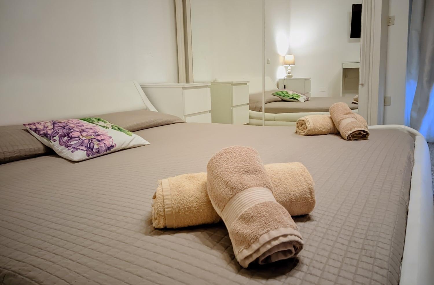 Fontana Oasis Apartments 카스텔누보델가다 외부 사진